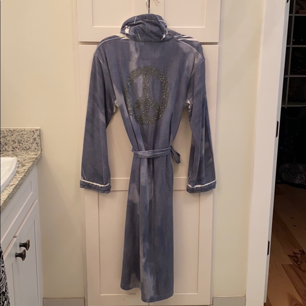 Peace Sign Bath Robe